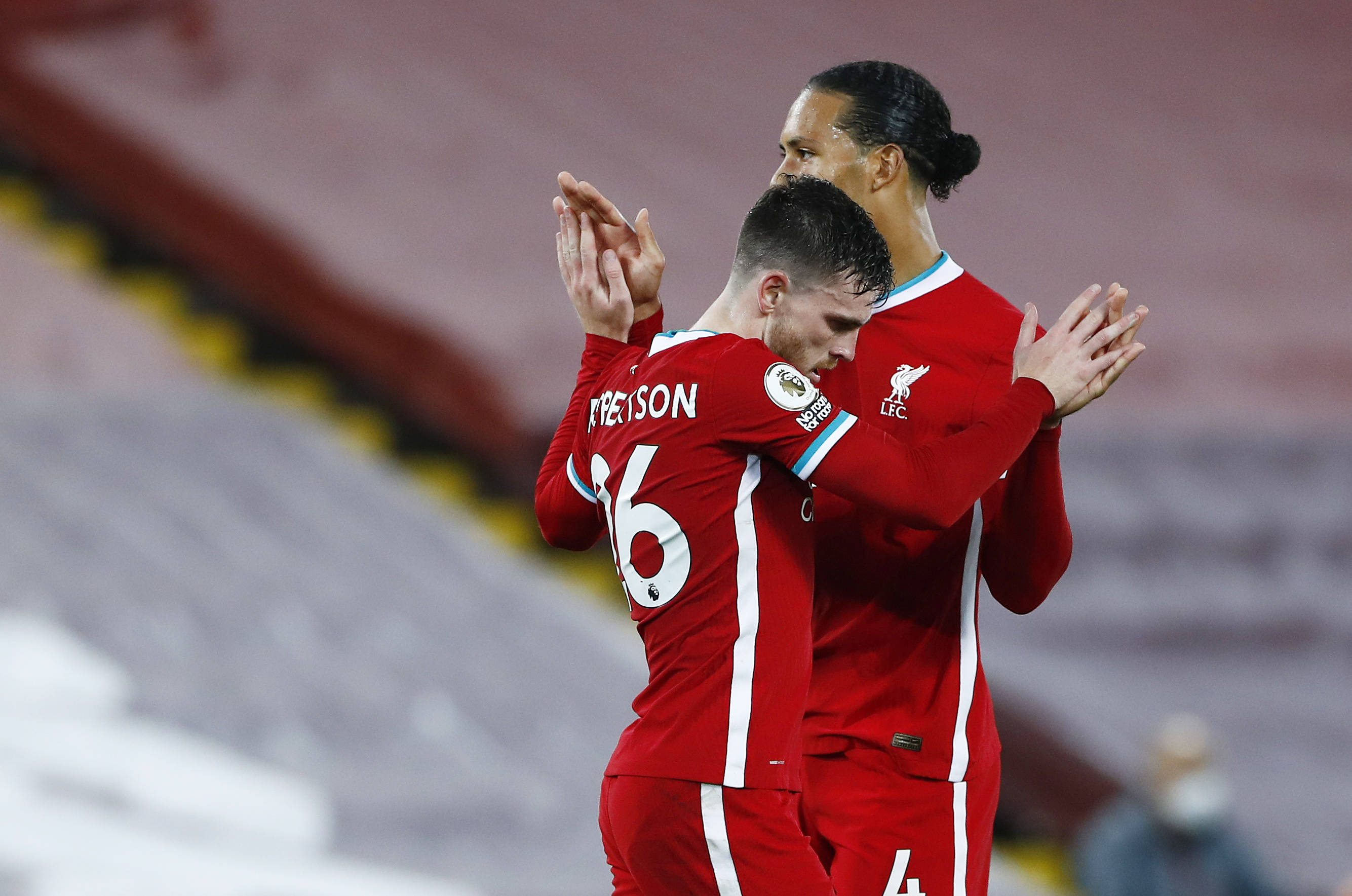 而来自同行 而来自同行